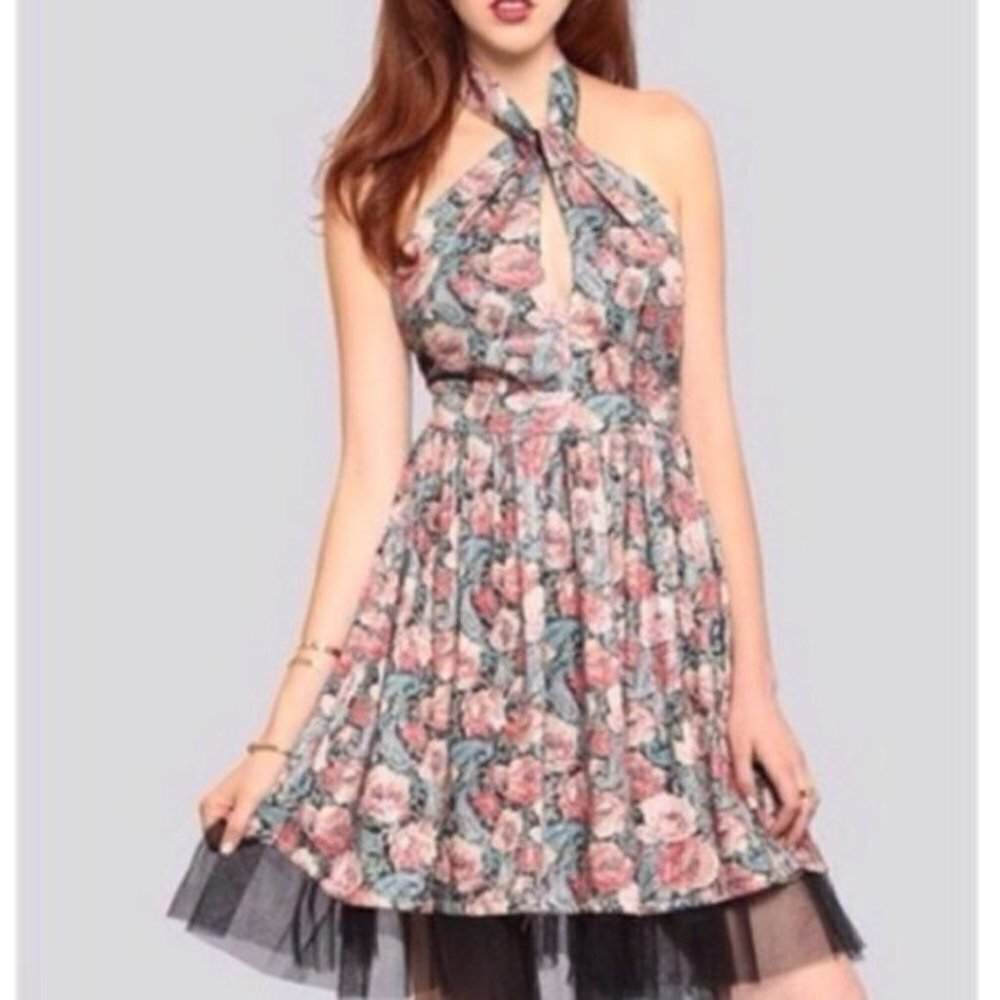 ARK & CO. Floral Pink Sequin Halter Mini Dress Sm Barbiecore Barbie